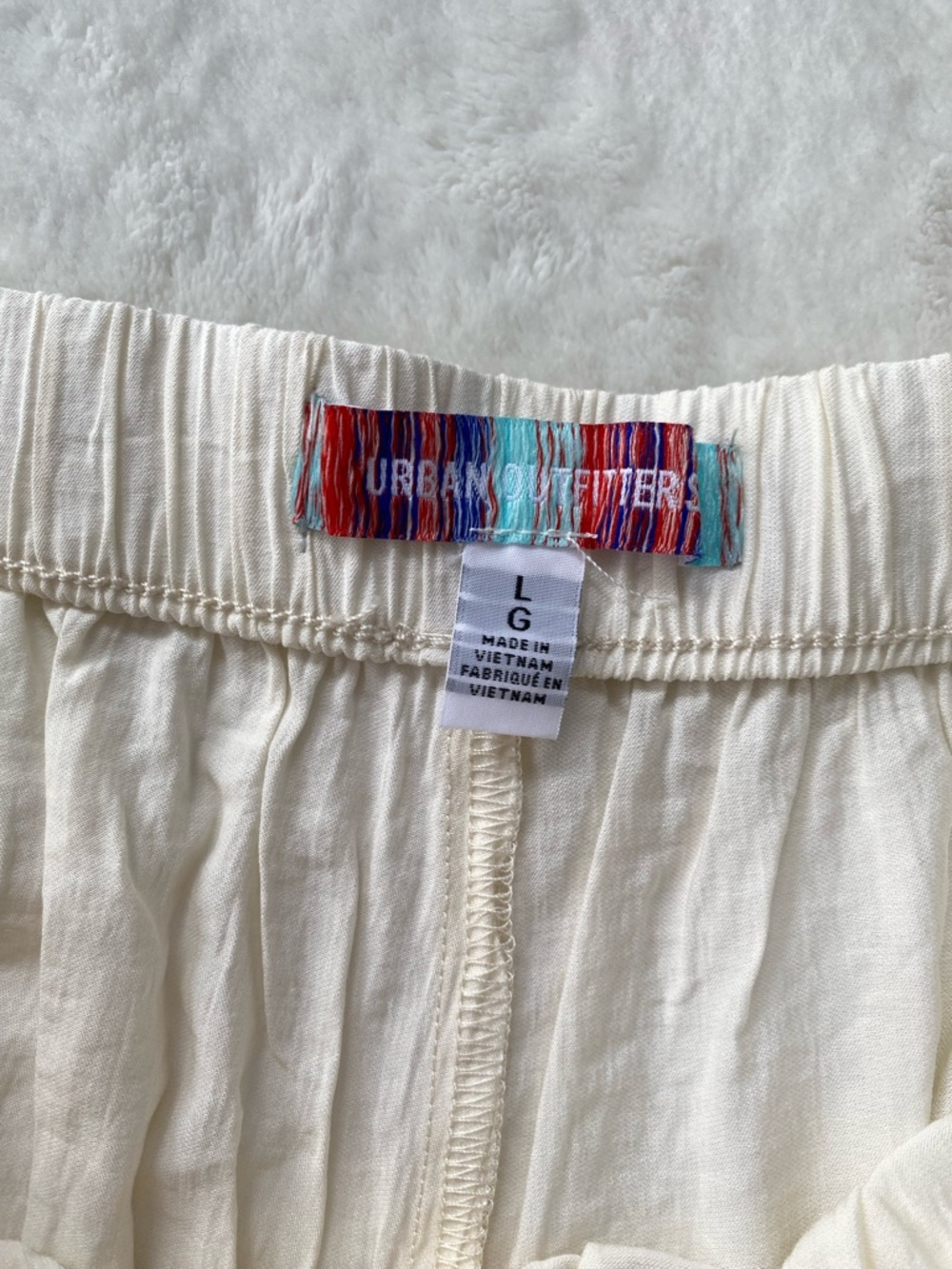 Urban Outfitters Wide Leg Flowy Drawstring Pants Cream Size Large Raw Hem - Picture 2 of 8
